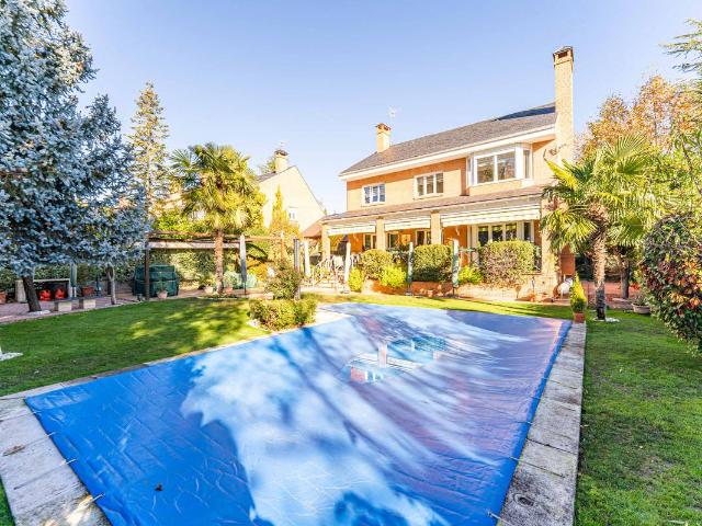 Casa adosada en Venta en Los Ángeles Jarandilla