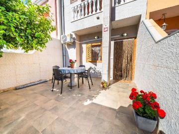 Casa adosada en Venta en Los Cuarteros