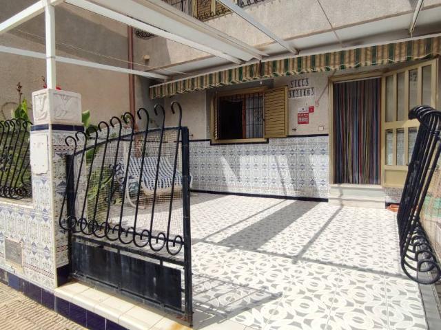 Casa adosada en Venta en Los Cuarteros