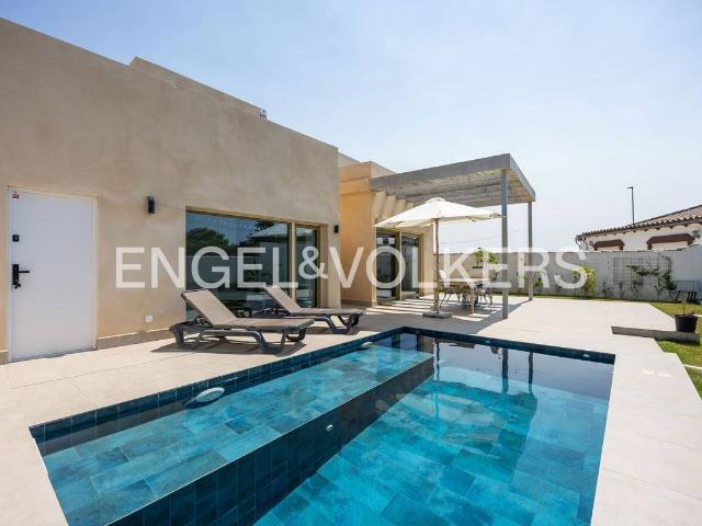 Casa adosada en Venta en Los Gallos