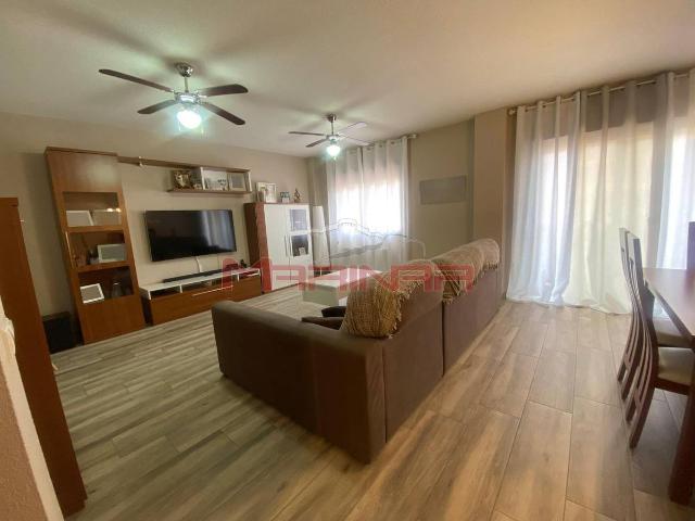 Casa adosada en Venta en Los Robles