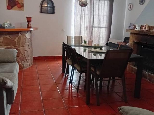 Casa adosada en Venta en Los Rosales
