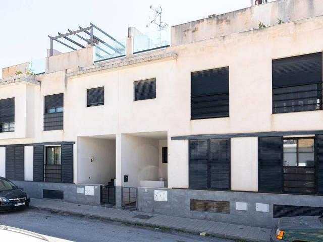 Casa adosada en Venta en Los Tablones La Garnatilla
