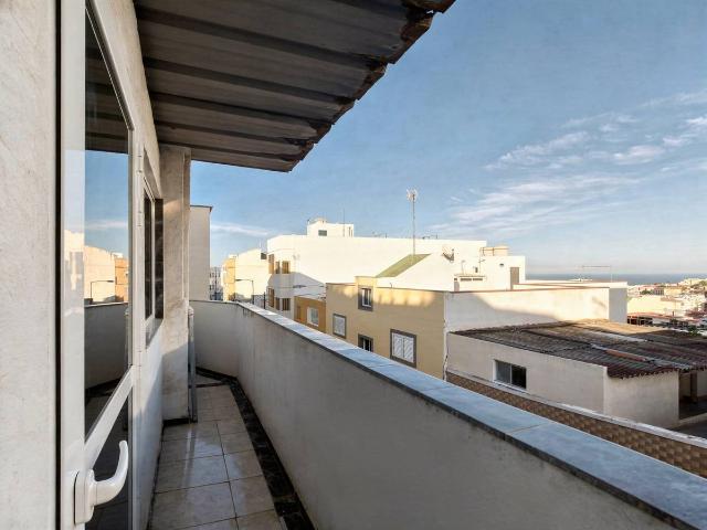 Casa adosada en Venta en Los Tarahales La Paterna