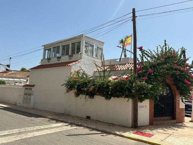 Casa adosada en Venta en Los Urrutias