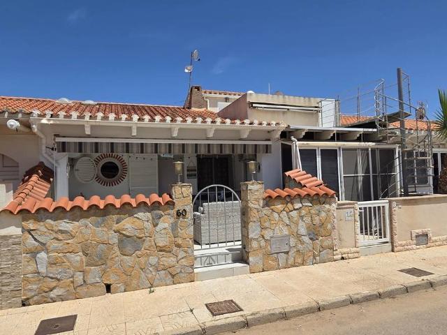 Casa adosada en Venta en Los Urrutias