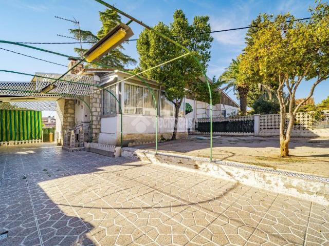 Casa adosada en Venta en Los Villares