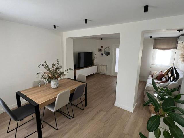 Casa adosada en Venta en Los Villares