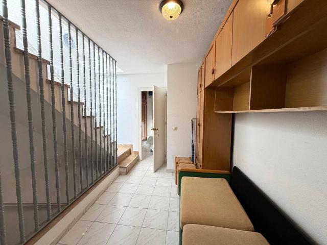 Casa adosada en Venta en La Carihuela Los Nidos