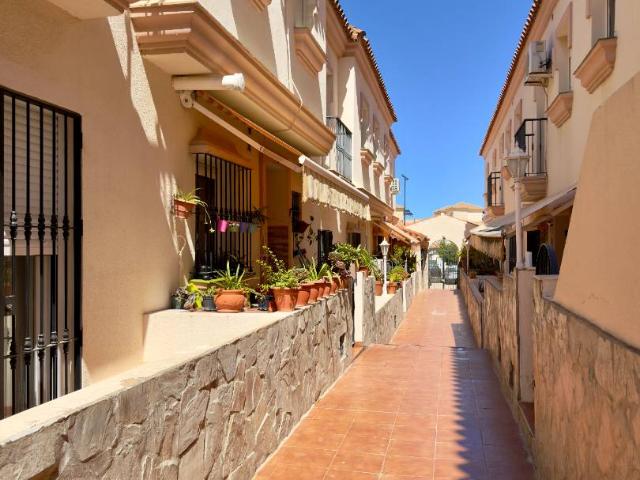 Casa adosada en Venta en La Casería San Carlos
