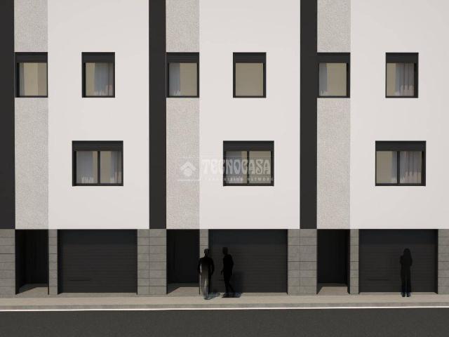 Casa adosada en Venta en La Gallega