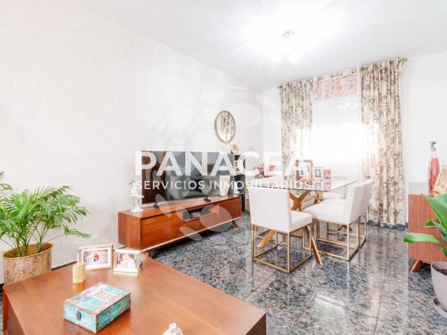 Casa adosada en Venta en La Gangosa
