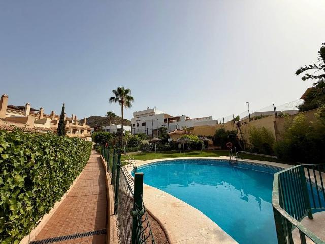 Casa adosada en Venta en La Envía