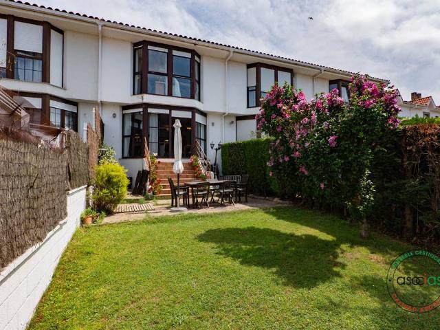 Casa adosada en Venta en La Fresneda