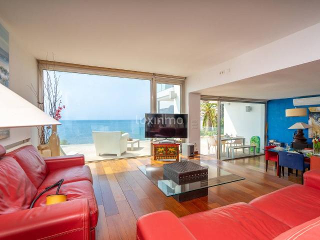 Casa adosada en Venta en La Fustera