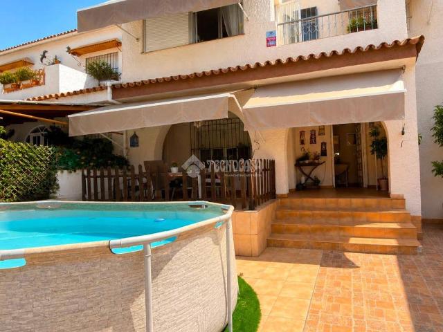 Casa adosada en Venta en La Hacienda Nueva Andalucía