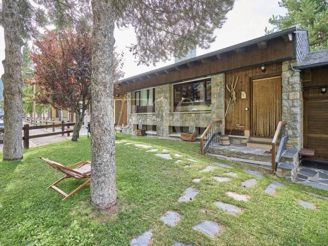 Casa adosada en Venta en La Molina
