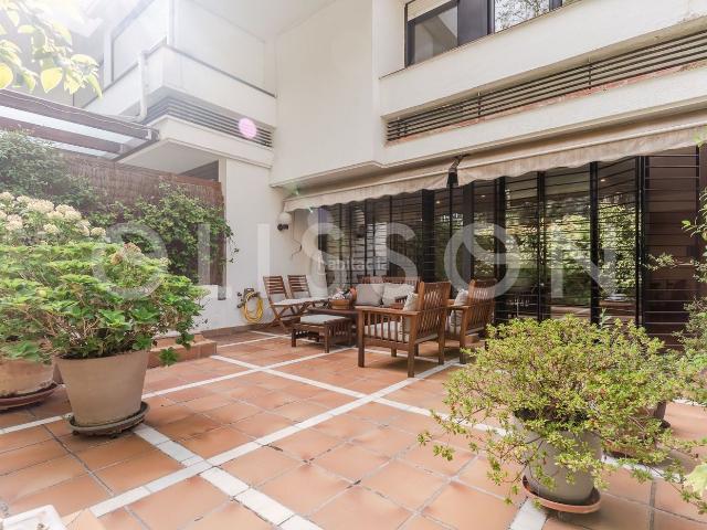 Casa adosada en venta en La Moraleja, El Soto de la Moraleja. Adosado con gran Terraza en El Soto de la Moraleja. Casas adosadas La.