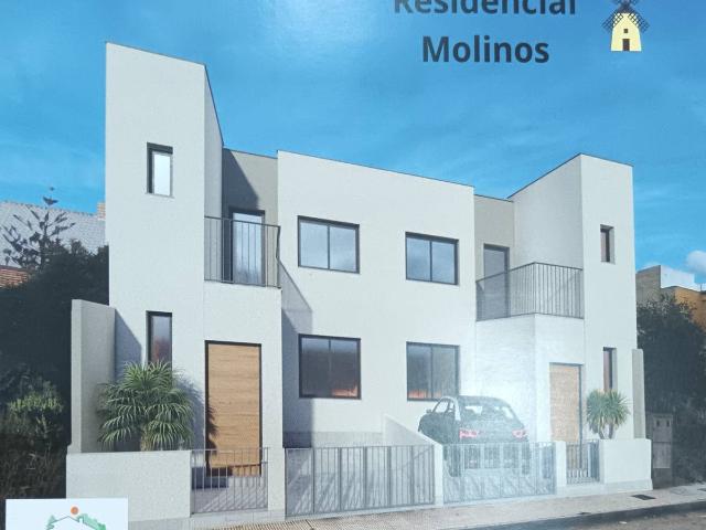 Casa adosada en Venta en La Magdalena Molinos Marfagones