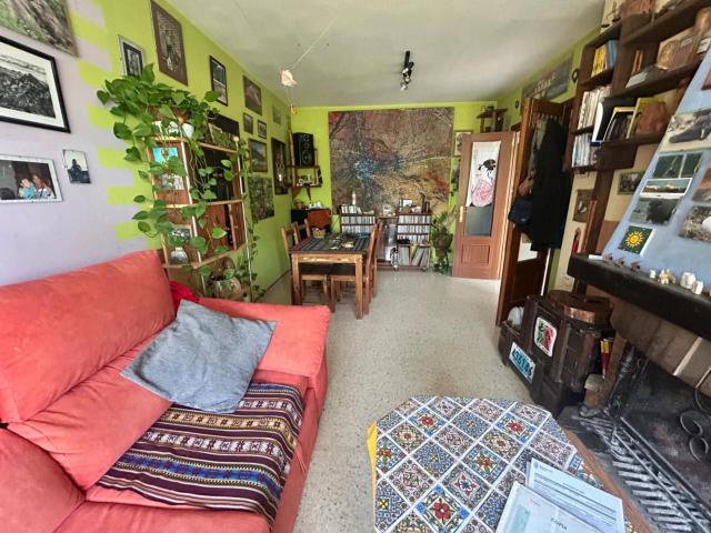 CASA ADOSADA EN VENTA EN LA MARQUESA