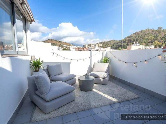 Casa adosada en Venta en La Merced