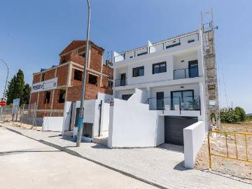 Casa adosada en Venta en La Murada Los Vicentes