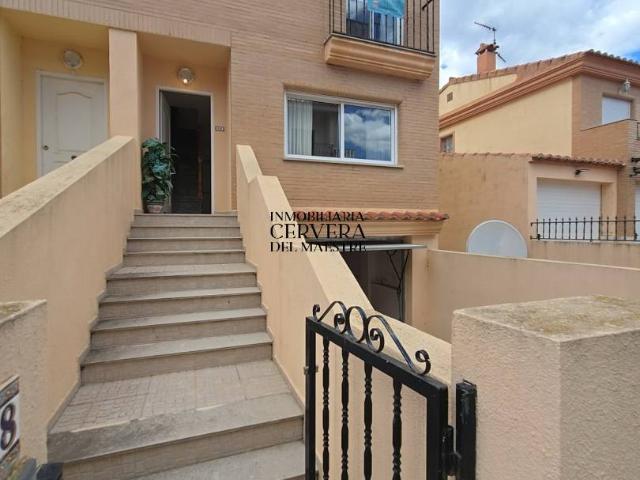 Casa adosada en Venta en La Salzadella