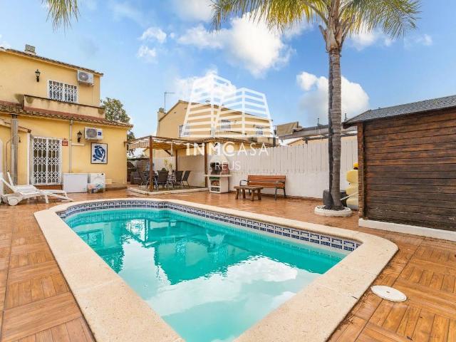 Casa adosada en Venta en La Pobla de Montornès