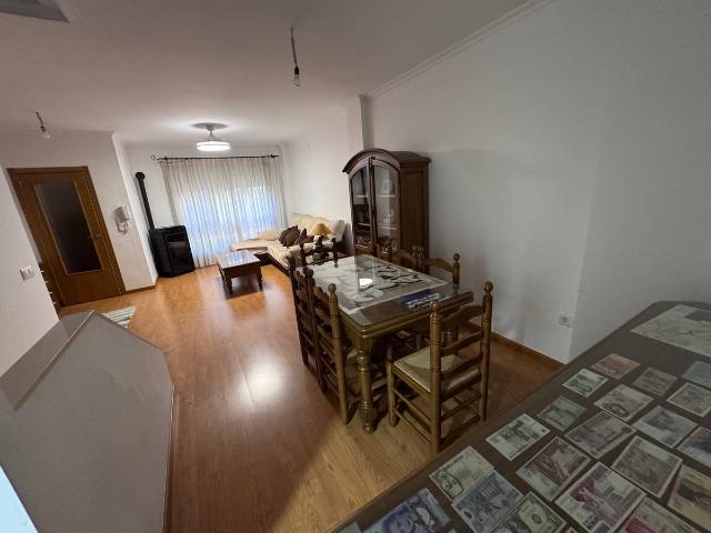 Casa adosada en Venta en La Paz