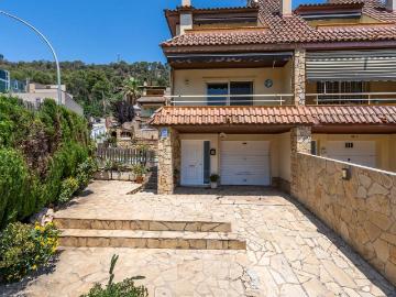 Casa adosada en Venta en La Palma de Cervelló