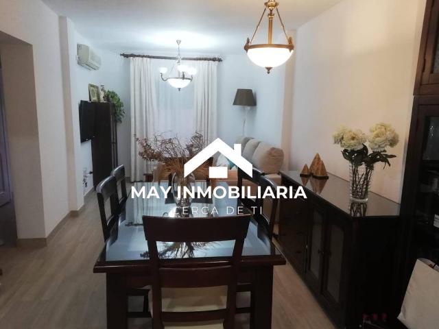 Casa adosada en Venta en La Puebla del Río