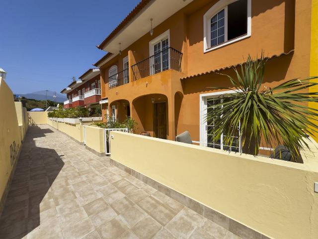 Casa adosada en Venta en La Quinta