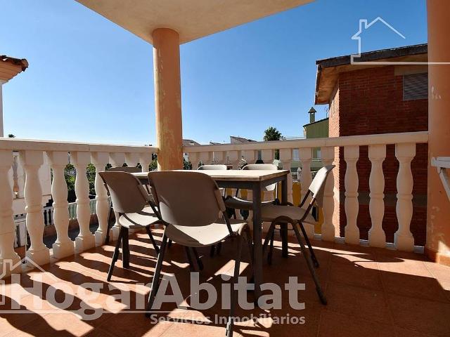 Casa adosada en Venta en La Torre Playa de Chilches