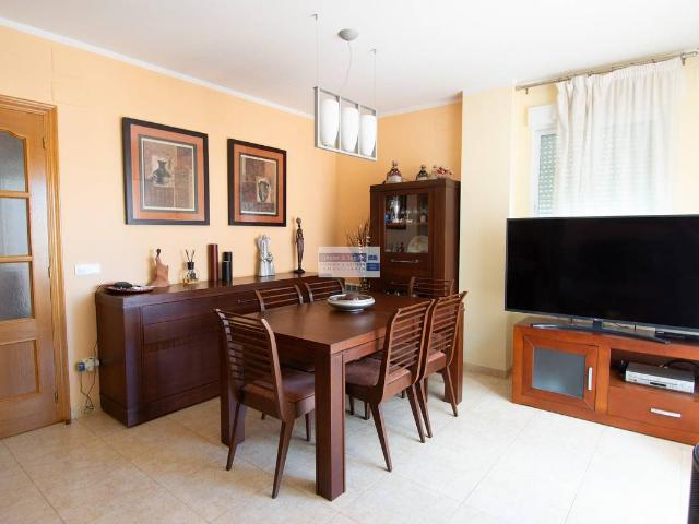 Casa adosada en Venta en La Vall d'Uixó
