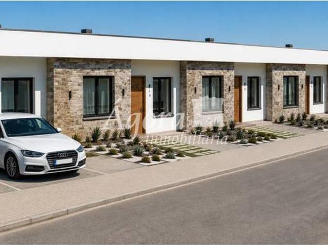 Casa adosada en Venta en Laguna de Duero