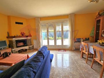 Casa adosada en Venta en Lagunilla del Jubera