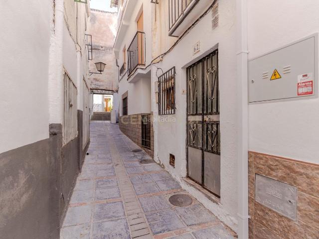 Casa adosada en venta en Lanjarón. Oportunidad en Lanjarón. Casas adosadas.
