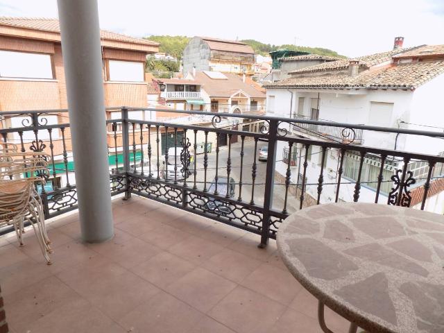 Casa adosada en Venta en Lanzahíta