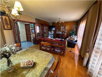Casa adosada en Venta en Lardero