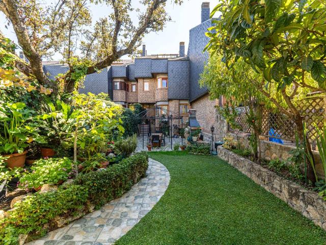 Casa adosada en Venta en Las Matas Peñascales