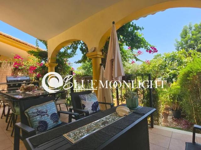 Casa adosada en Venta en Las Atalayas Urmi Cerro de Mar