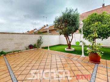 Casa adosada en Venta en Las Américas