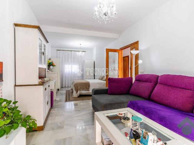 Casa adosada en Venta en Las Canteras