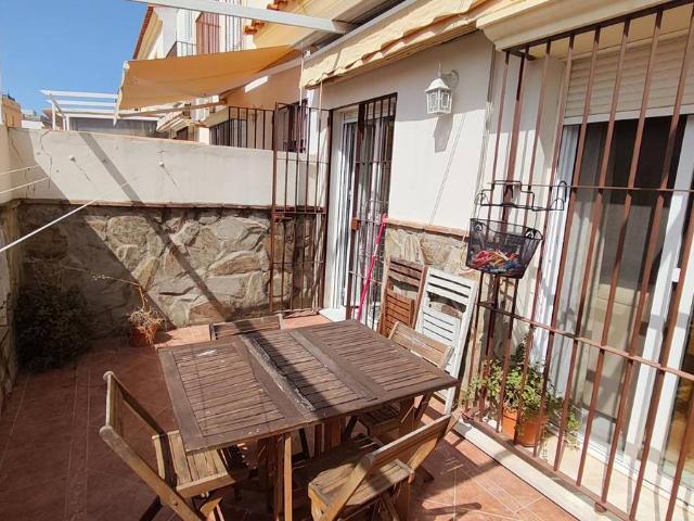 Casa adosada en Venta en Las Canteras