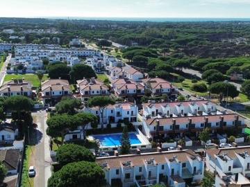 Casa adosada en Venta en Las Lagunas Campano