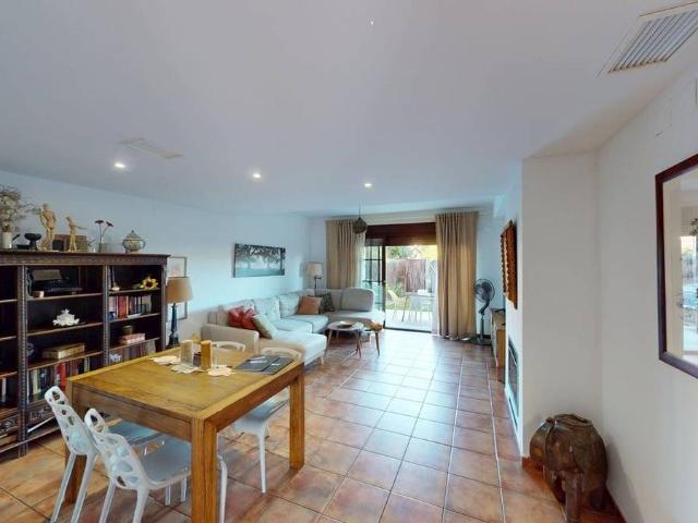 Casa adosada en Venta en Las Pajanosas