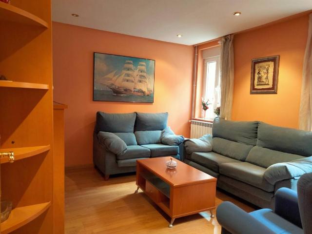 Casa adosada en Venta en Las Ventas