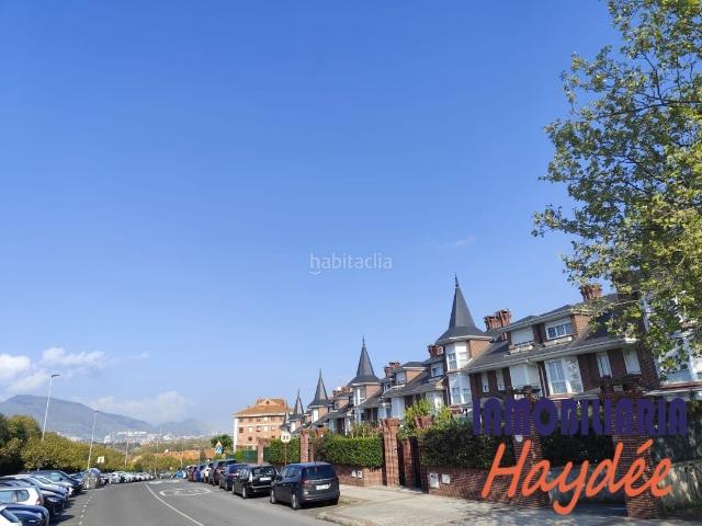 Casa adosada en venta en Leioa, Negurigane Peruri. Magnifico adosado en Artaza. Casas adosadas.