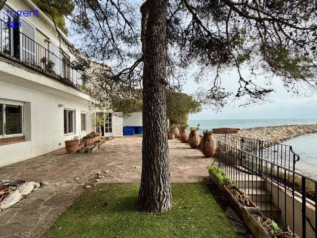 Casa adosada en Venta en L'Estartit Poble