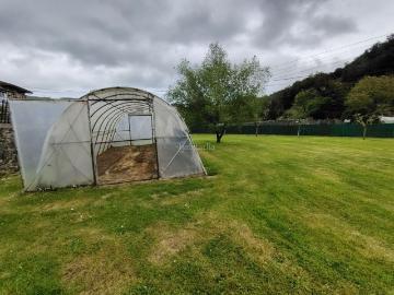 Casa adosada en venta en Liendo. CASA ADOSADA PARA REFORMAR, CON 700 M2 DE FINCA, EN LIENDO, CANTABRIA. Casas adosadas.